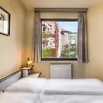 Hotel Thomas