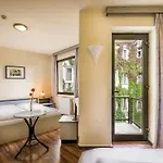 Thomas 3* Budapest